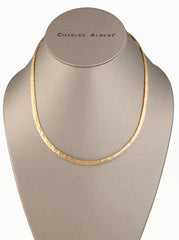 Alchemia Hammered Oval Neckwire