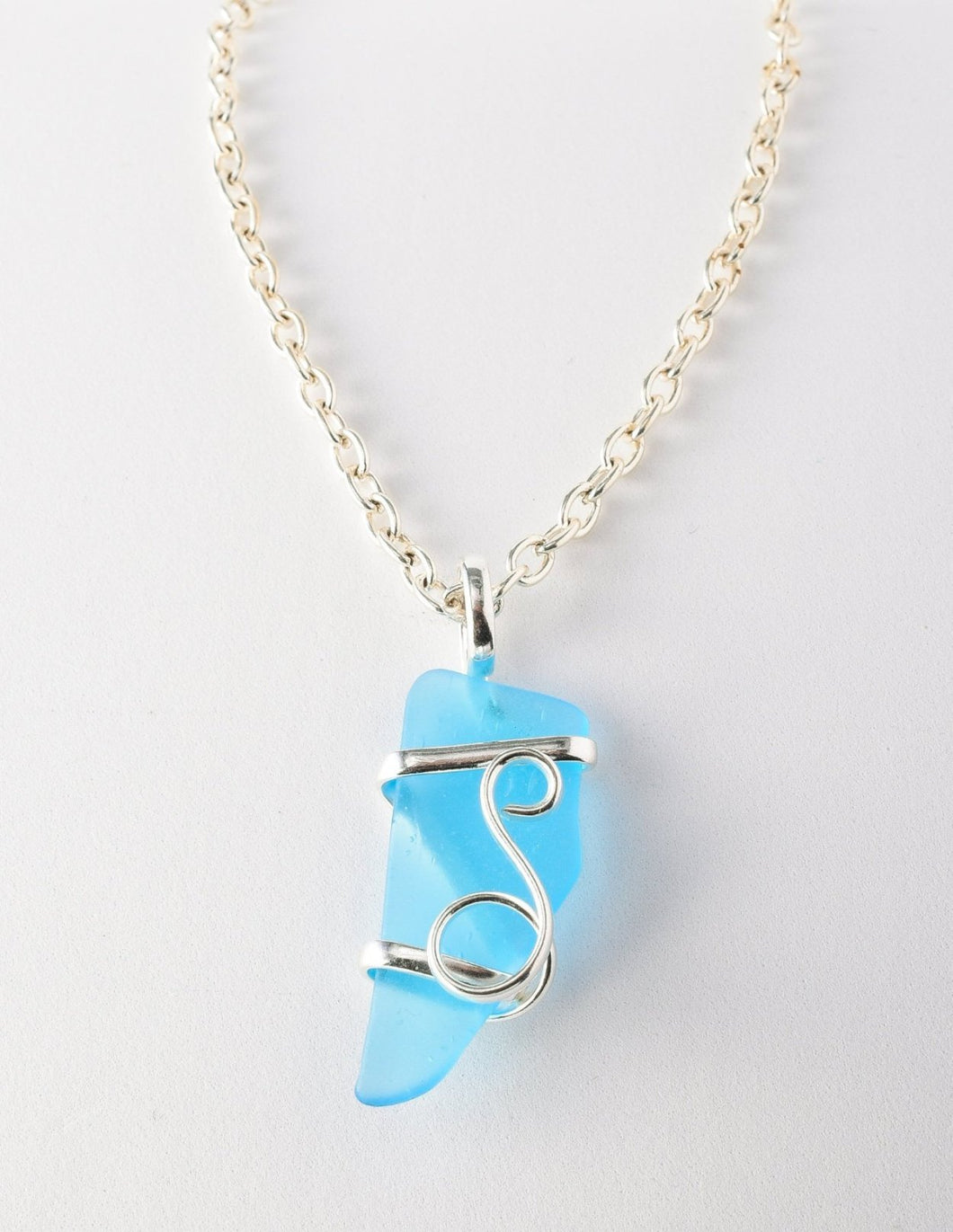 Alpaca Recycle Glass Pendant Necklace - Aqua